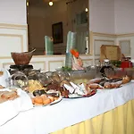 Готель Westend