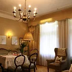 Готель Westend