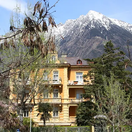 Westend 3*